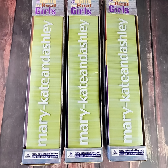 mary kate and ashley dolls Nib Lot Of Three 2003 - Picture 5 of 10